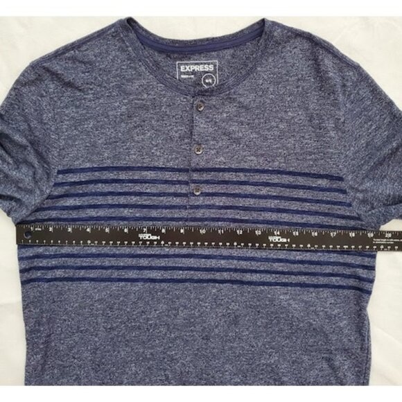 Express Blue Henley Long-Sleeve T-Shirt Striped Buttons Size M Layer - Picture 4 of 6